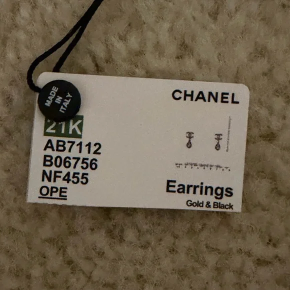 CHANEL CC Drop Earrings Black and Gold - Picture 11 of 11